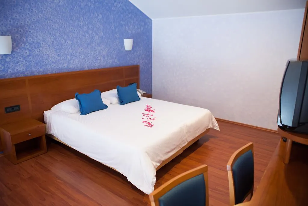 Hotel Zlatni Lav Martinšćica