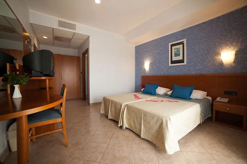 Hotel Zlatni Lav Martinšćica 4*,  Horvátország