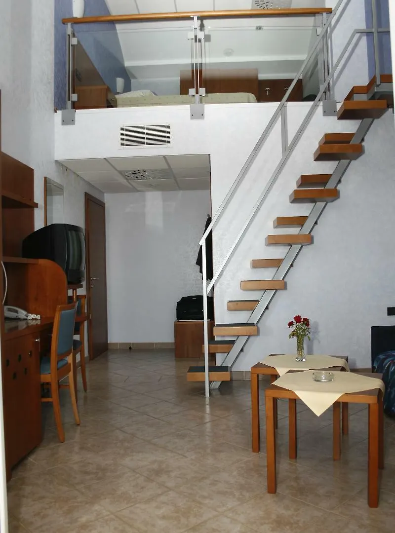 Hotel Zlatni Lav Martinšćica